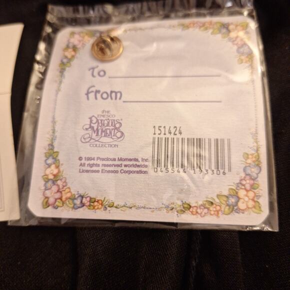 2 1990s Lapel Pins 15 Years And To My Grandma Precious Moments Collection - Picture 5 of 5